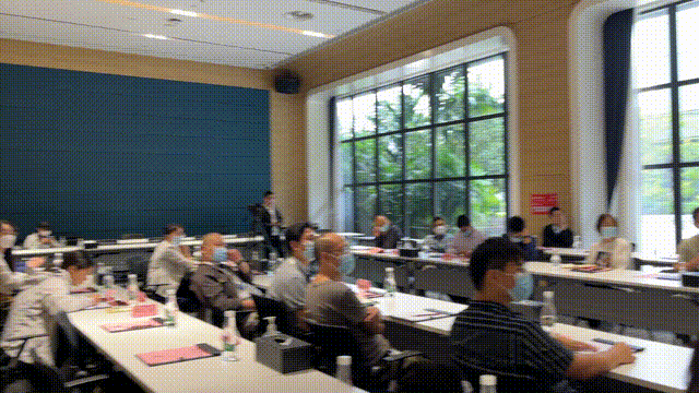 08.gif